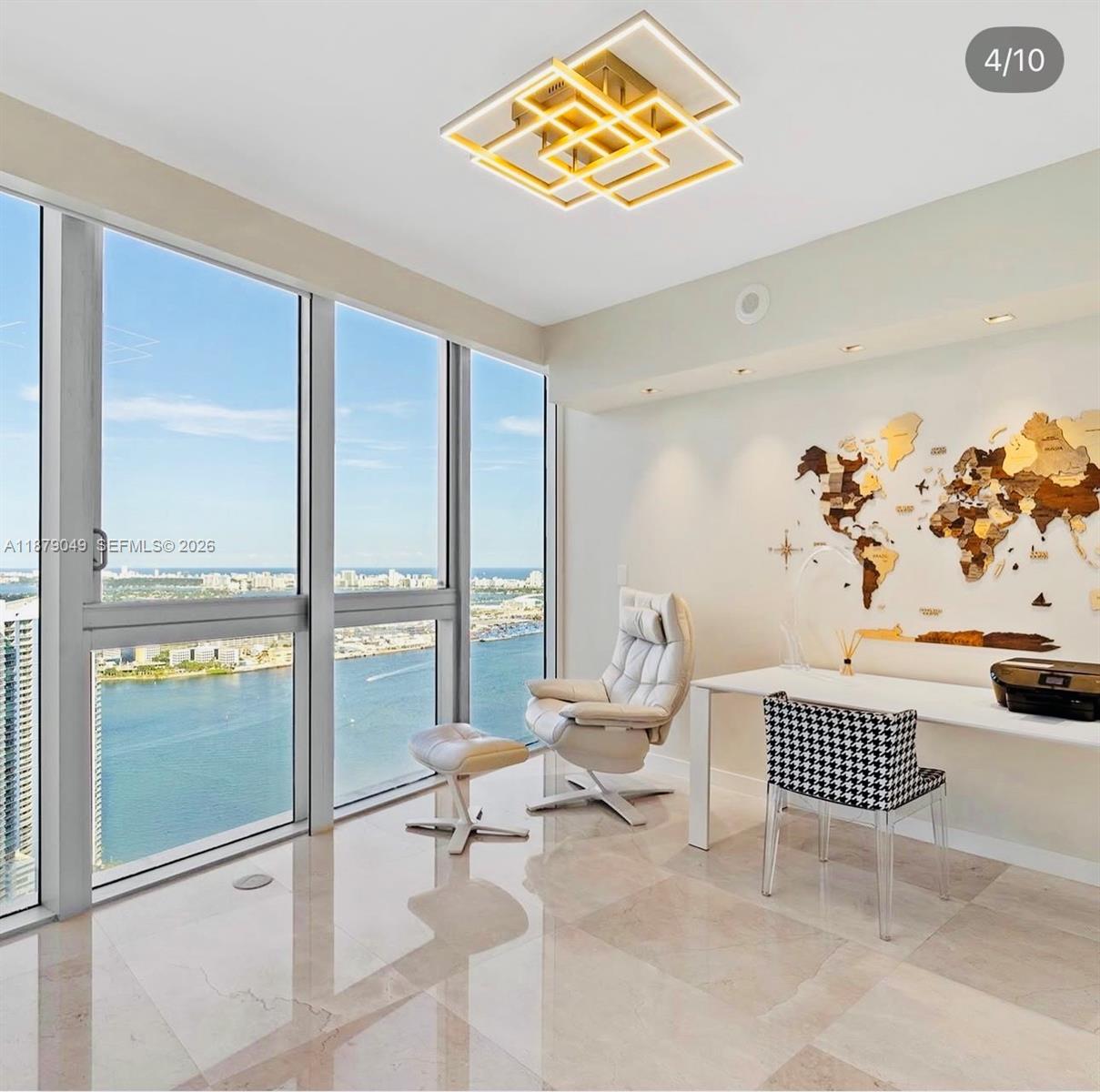 465 Brickell Ave #4801, Miami FL 33131