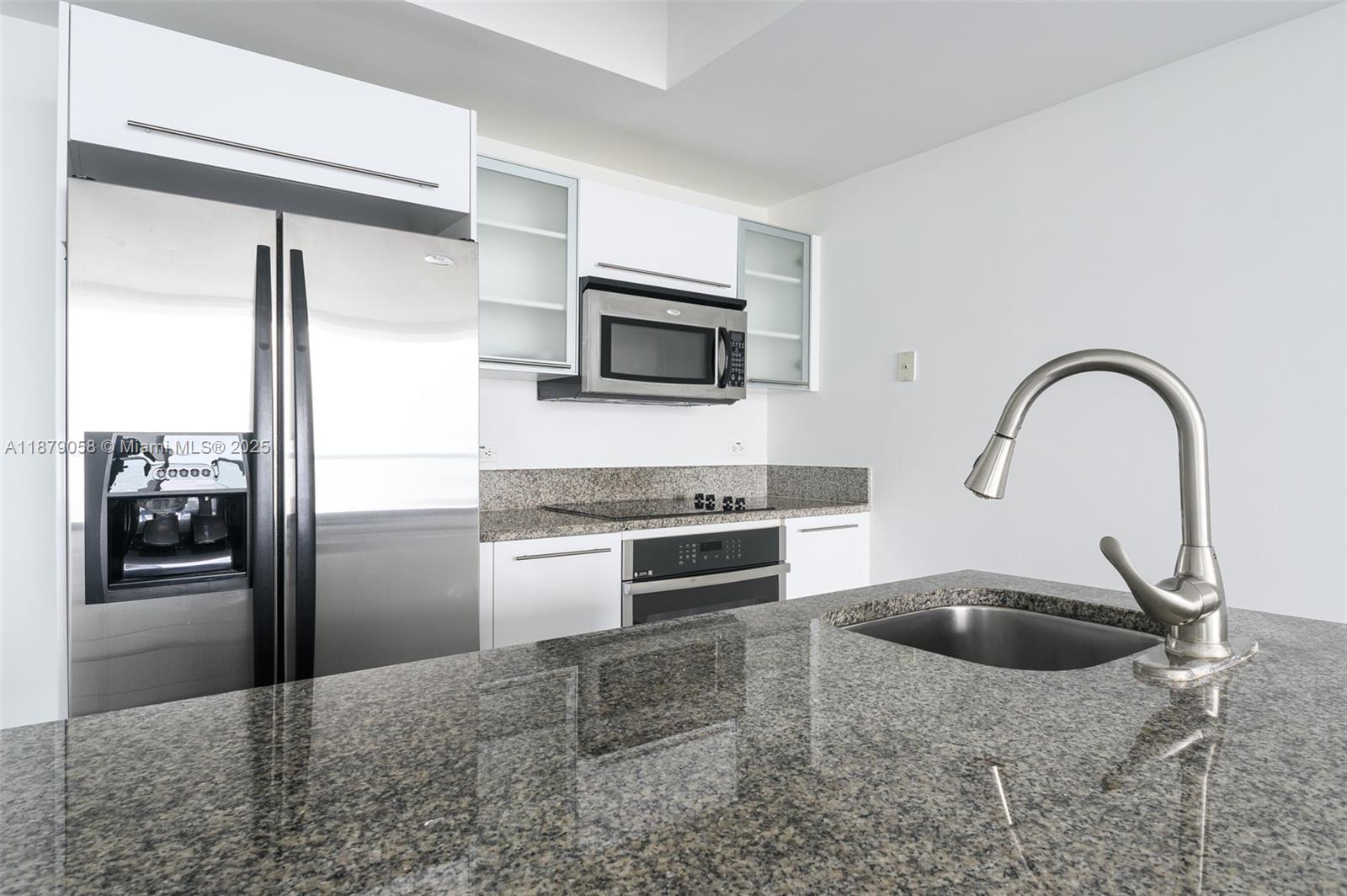 888 Biscayne Blvd #3406, Miami FL 33132