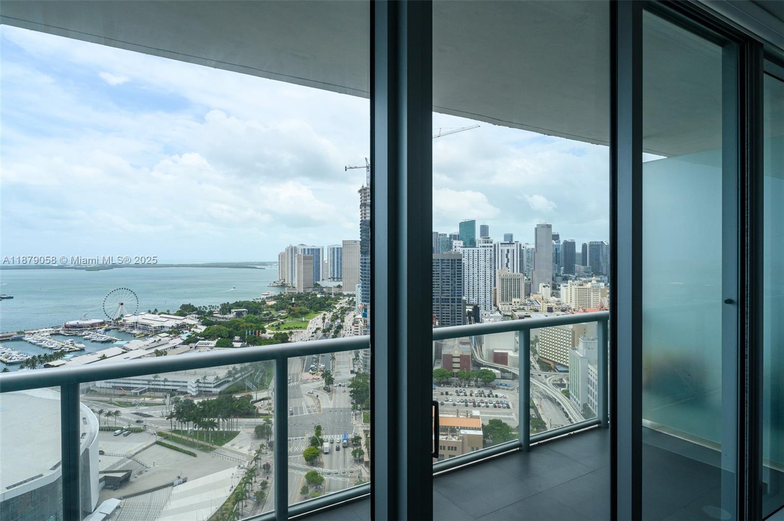 888 Biscayne Blvd #3406, Miami FL 33132