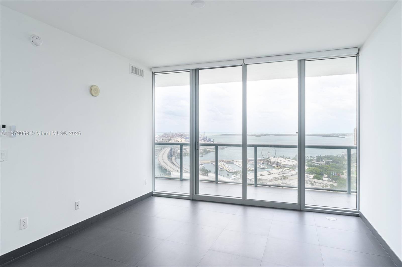 888 Biscayne Blvd #3406, Miami FL 33132