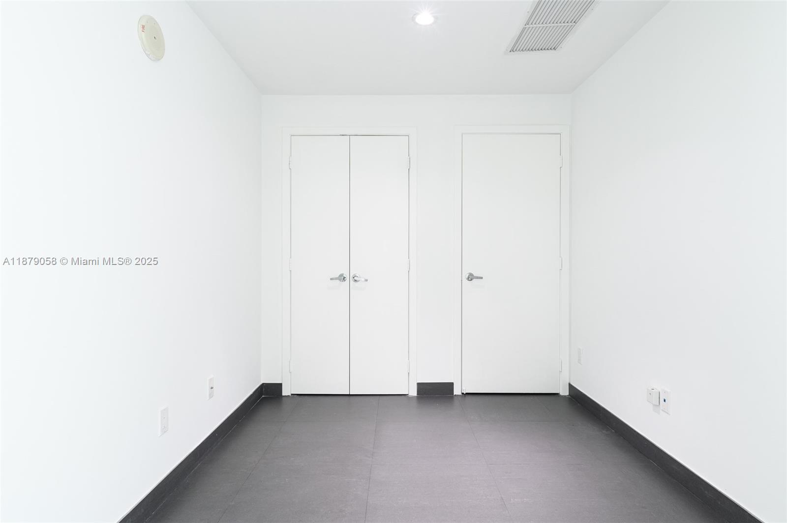 888 Biscayne Blvd #3406, Miami FL 33132