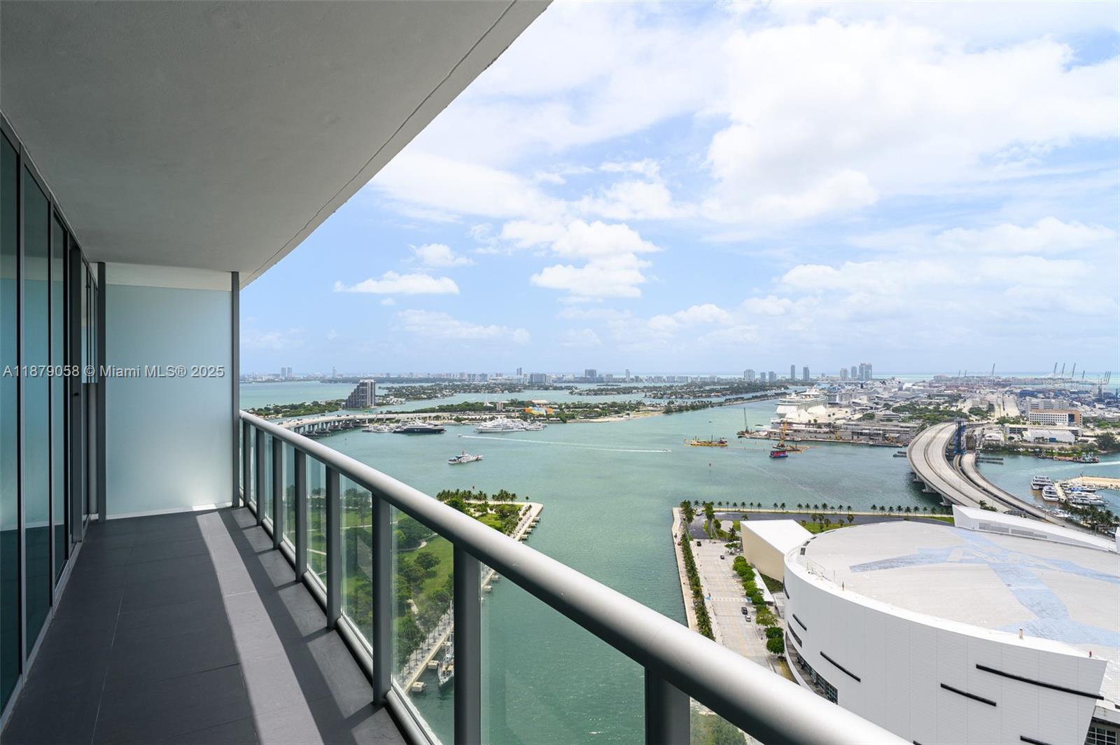 888 Biscayne Blvd #3406, Miami FL 33132