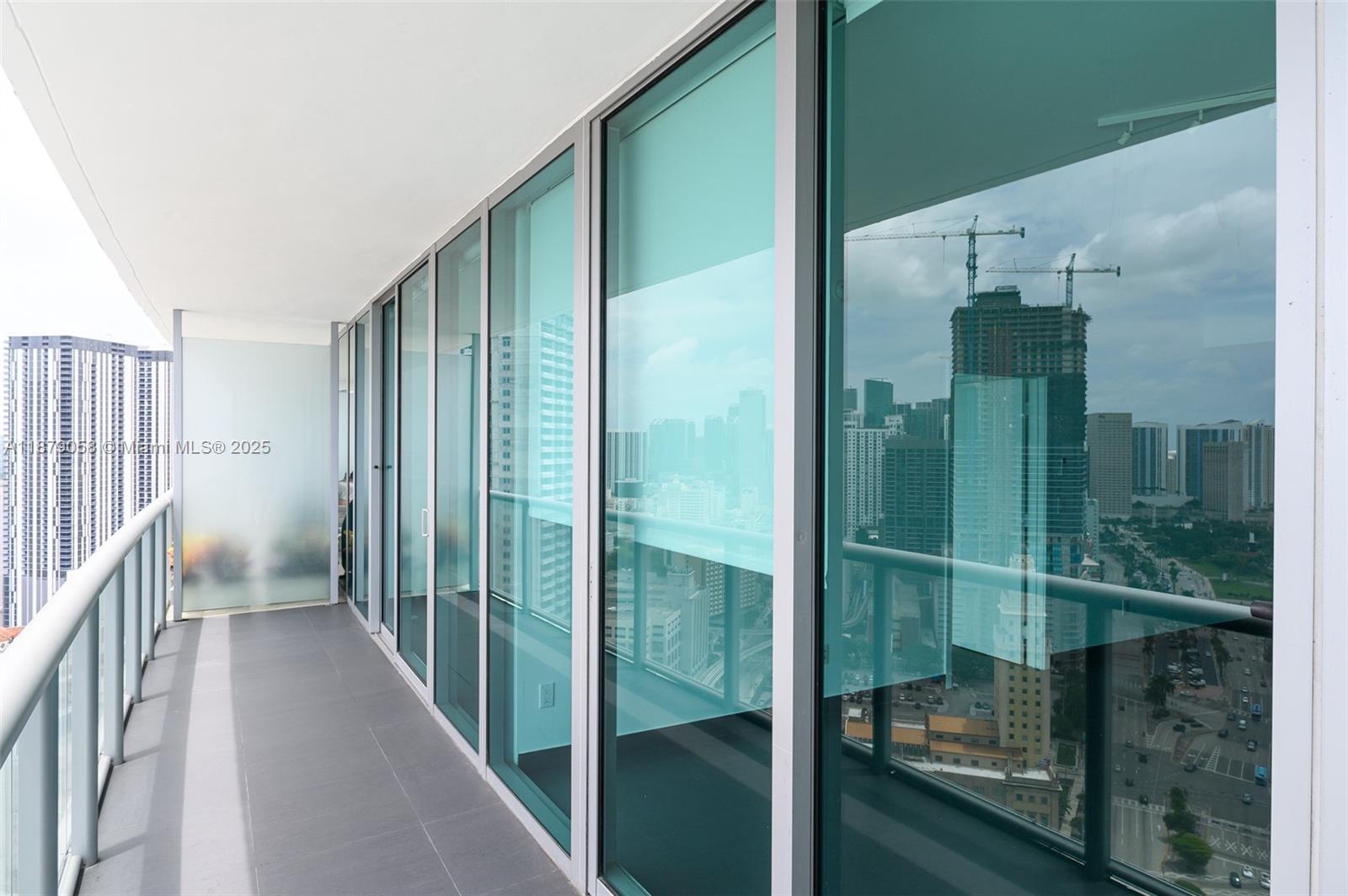 888 Biscayne Blvd #3406, Miami FL 33132