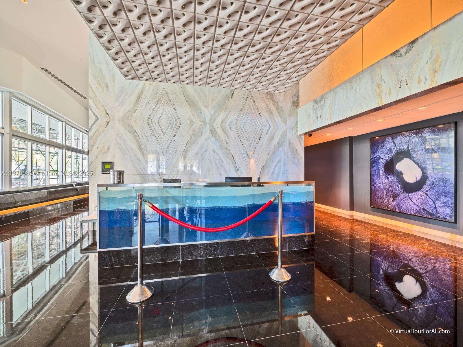 325 S Biscayne Blvd #2715, Miami FL 33131