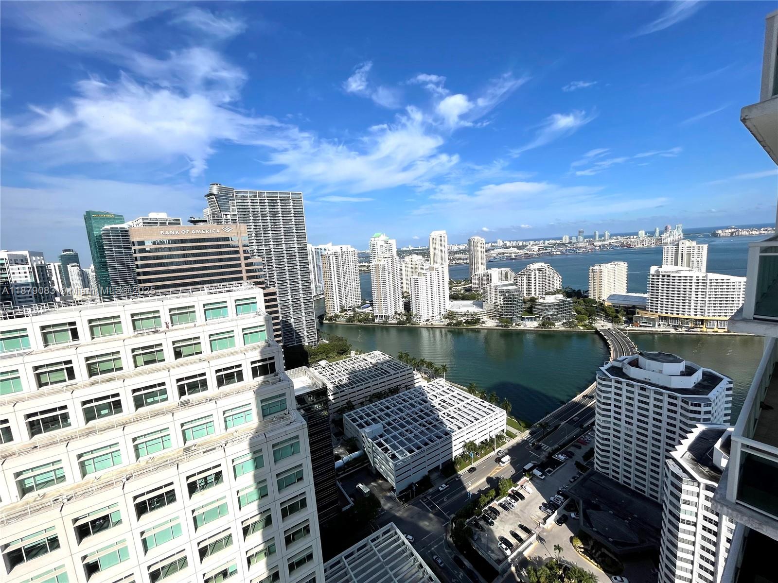 950 Brickell Bay Dr #3902, Miami FL 33131