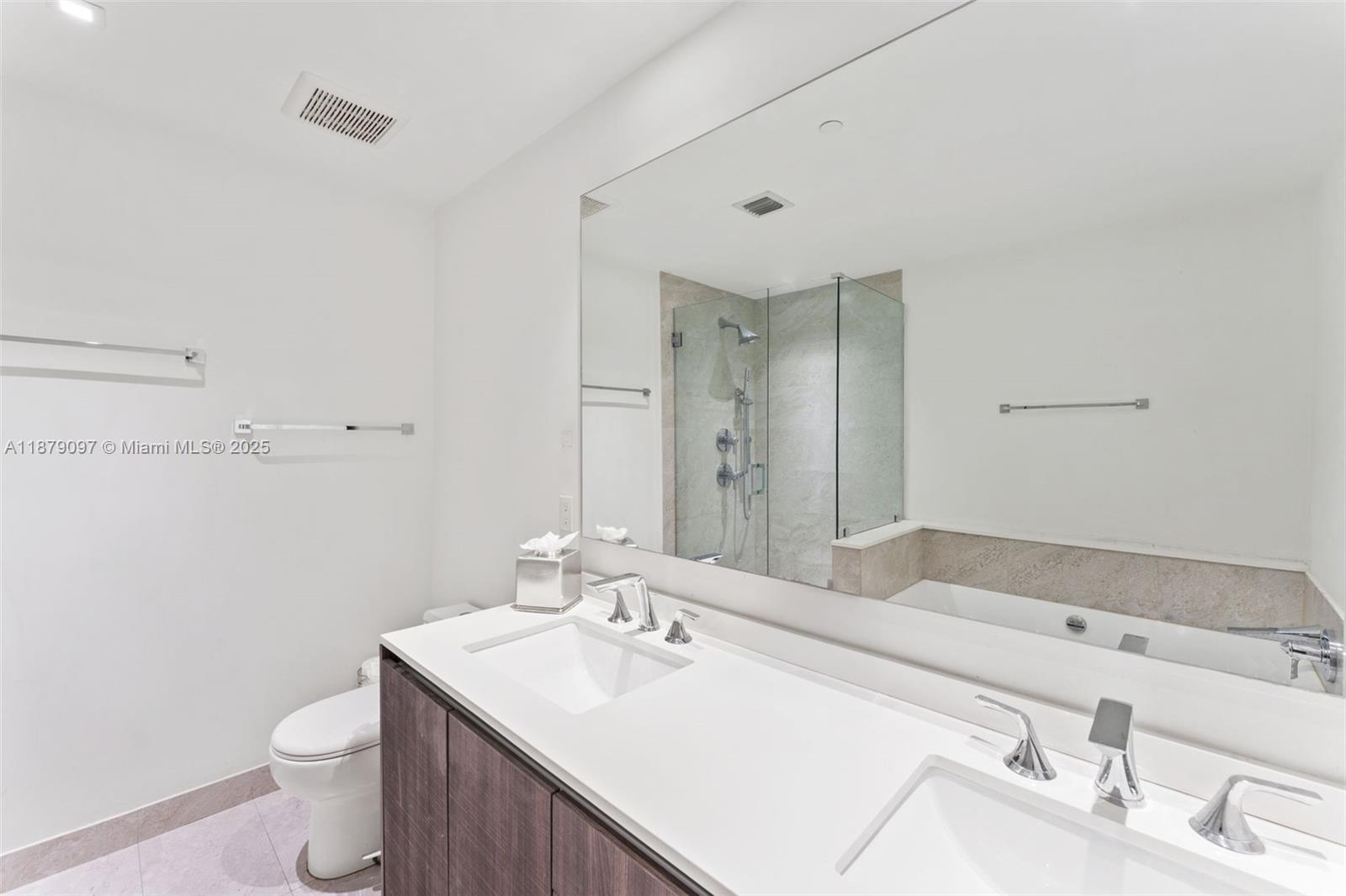 488 NE 18th St #411, Miami FL 33132
