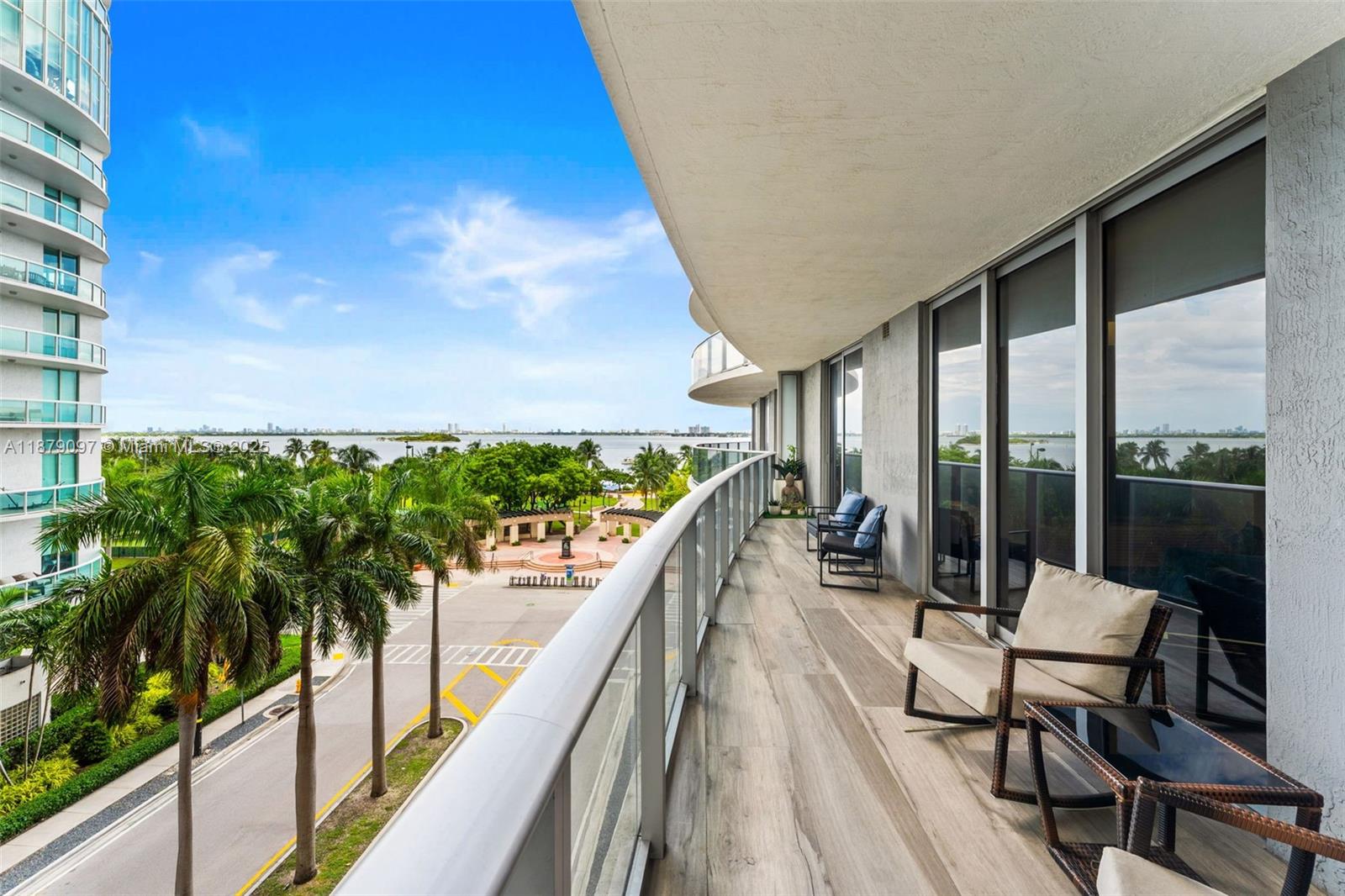 488 NE 18th St #411, Miami FL 33132