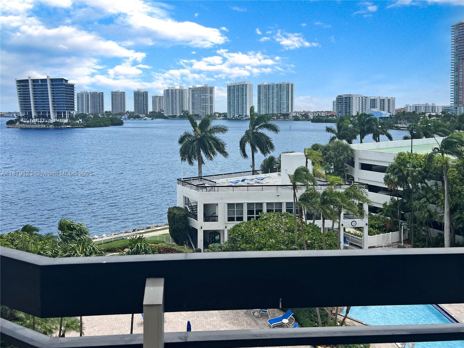 3600 Mystic Pointe Dr #604, Aventura FL 33180