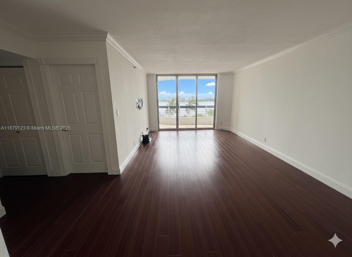 3600 Mystic Pointe Dr #604, Aventura FL 33180