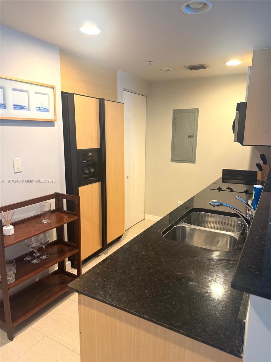 335 S Biscayne Blvd #3306, Miami FL 33131