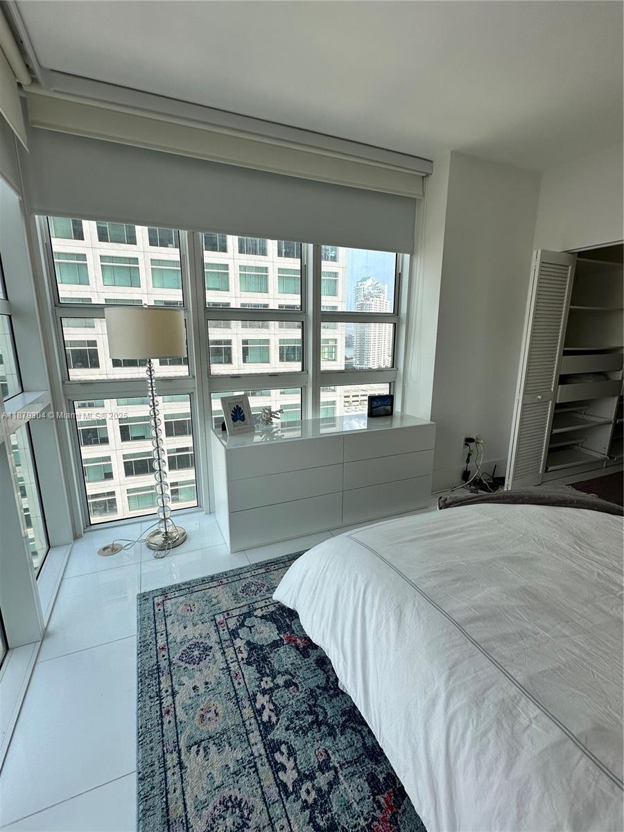 950 BRICKELL BAY DRIVE #1900, Miami FL 33131
