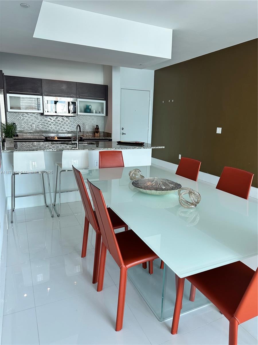 950 BRICKELL BAY DRIVE #1900, Miami FL 33131