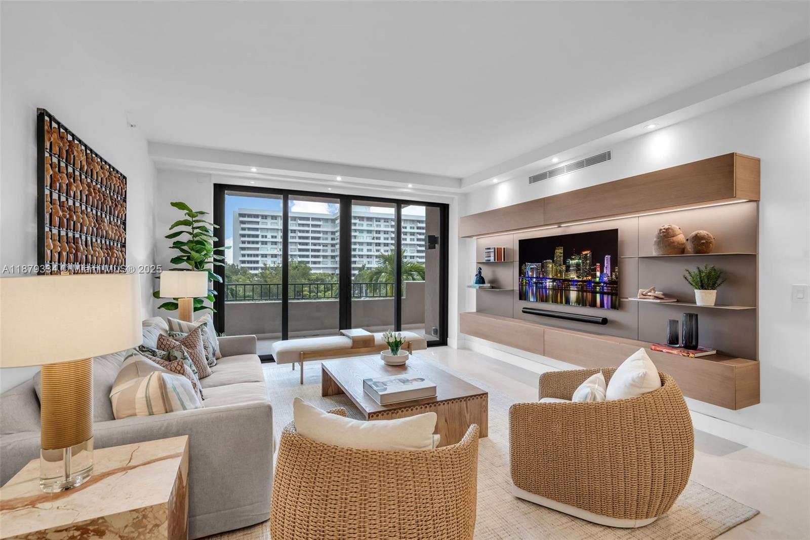 251 Crandon Blvd #327, Key Biscayne FL 33149