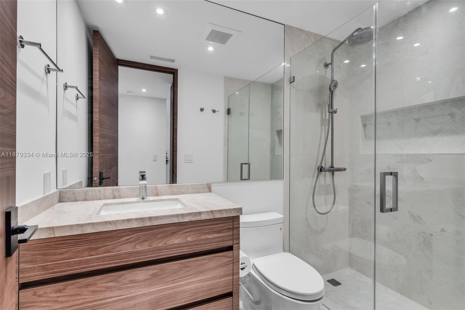 251 Crandon Blvd #327, Key Biscayne FL 33149