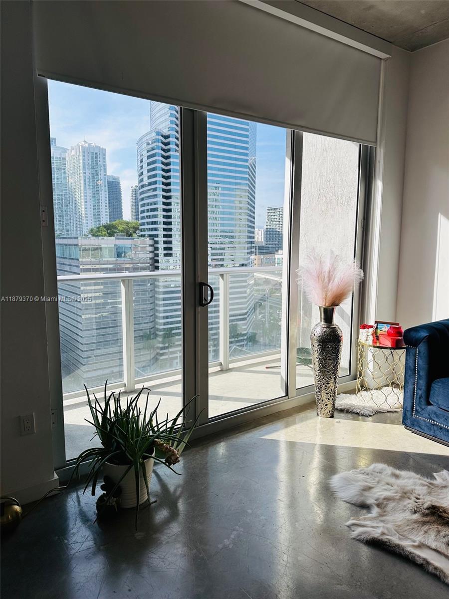 151 SE 1st St #1209, Miami FL 33131