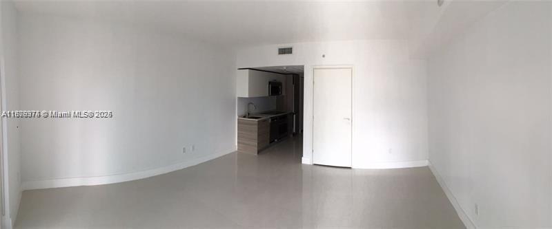 Miami FL 33131 - A11879374