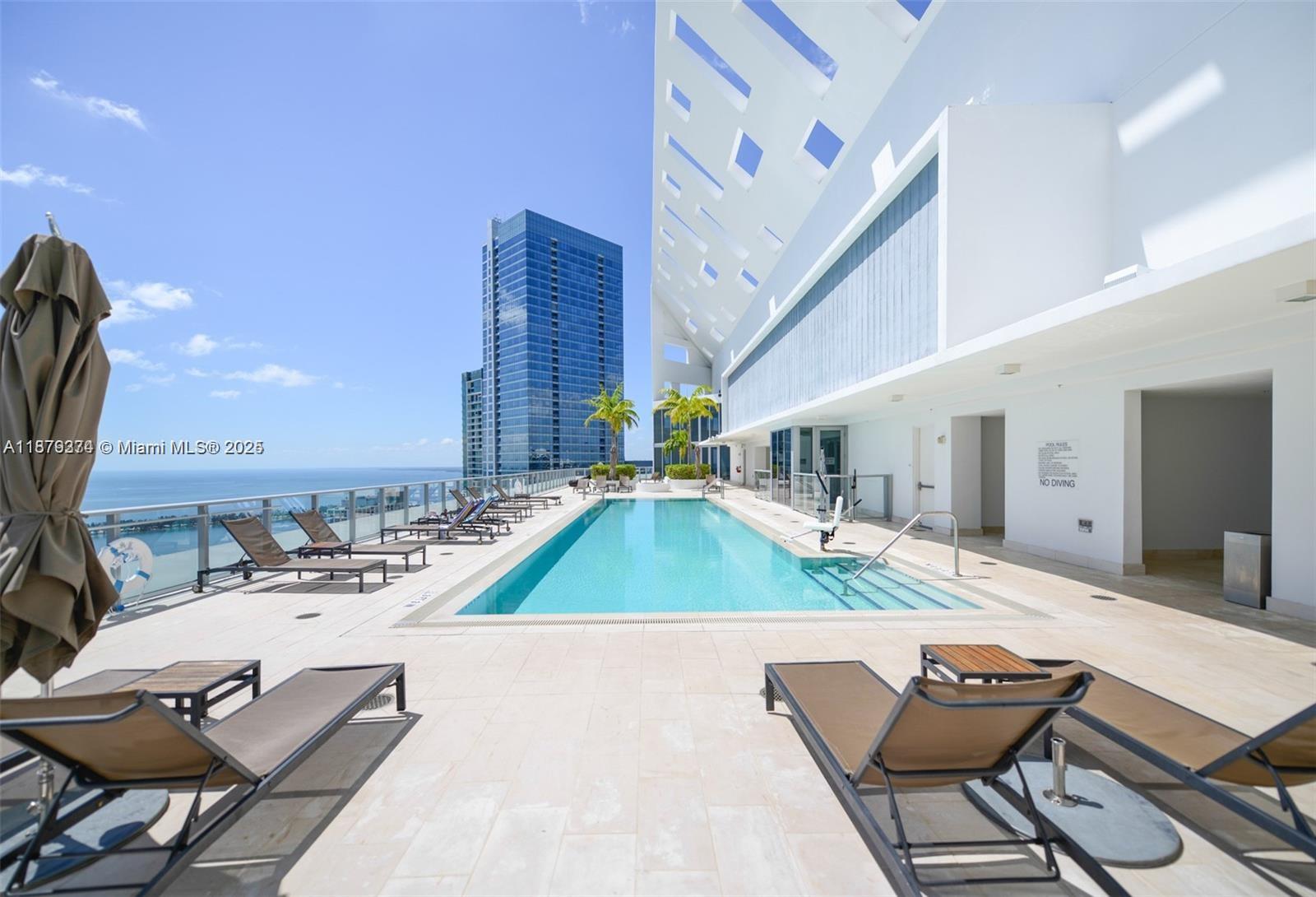Miami FL 33131 - A11879374
