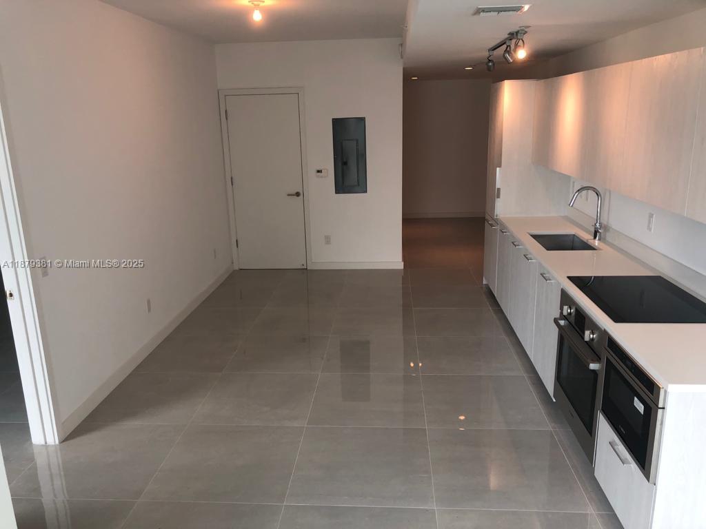 501 NE 31st St #907, Miami FL 33137
