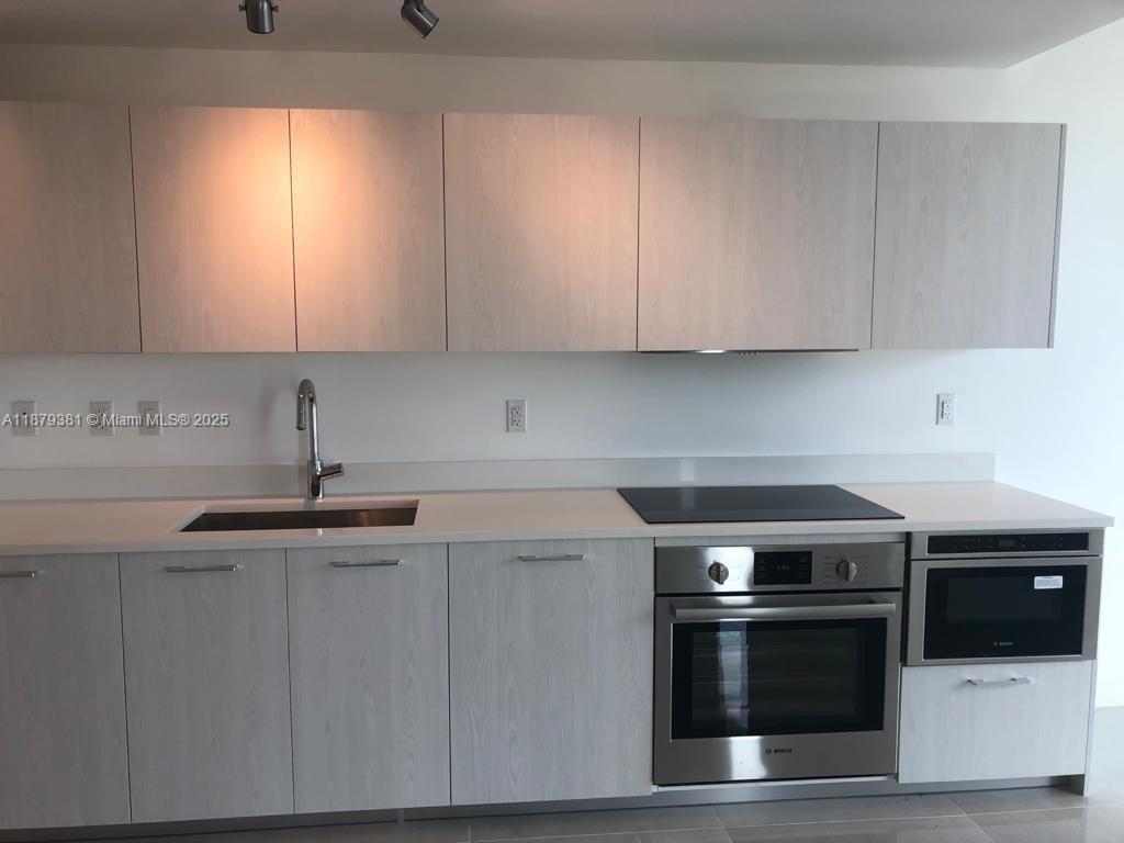 501 NE 31st St #907, Miami FL 33137