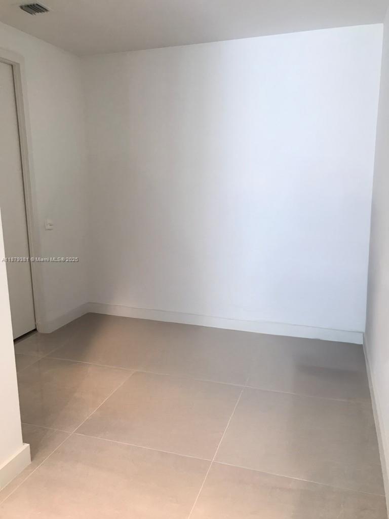 501 NE 31st St #907, Miami FL 33137