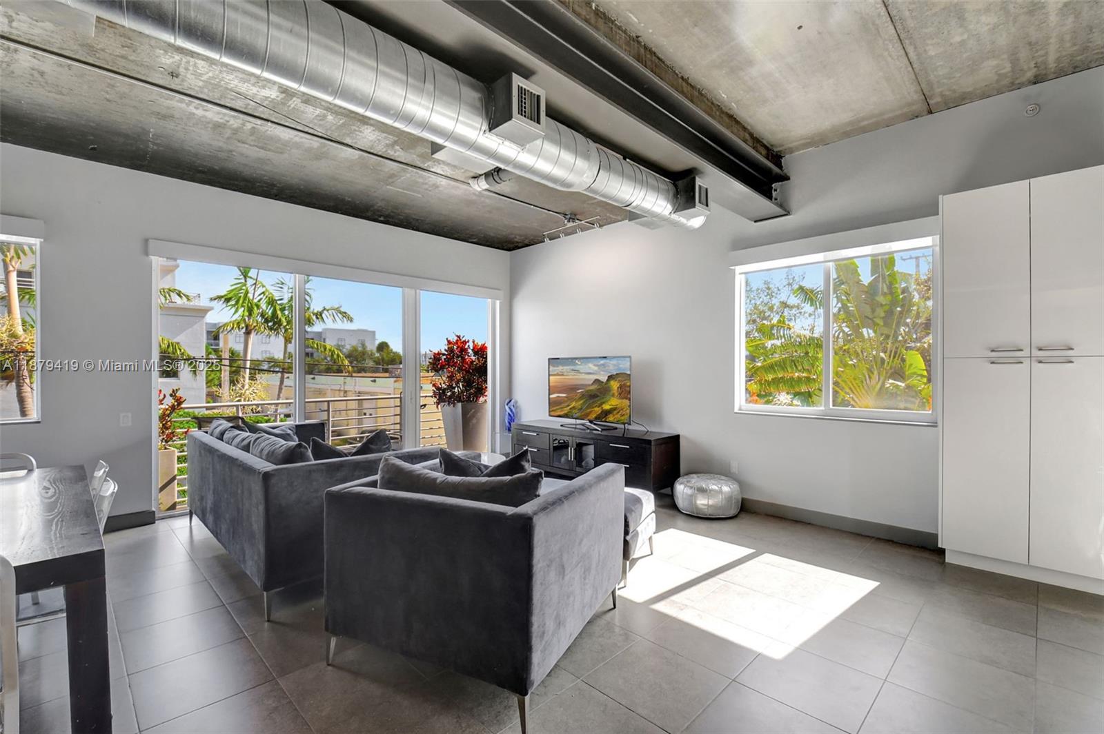 110 SE 2nd ST #203, Delray Beach FL 33444