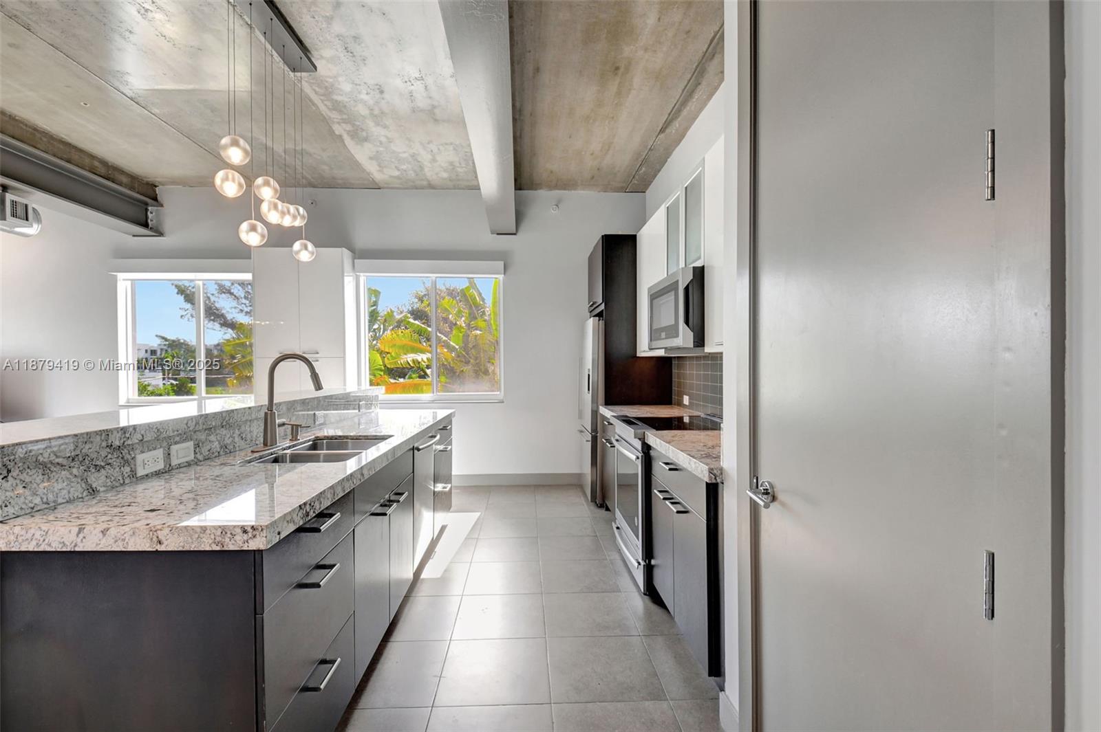 110 SE 2nd ST #203, Delray Beach FL 33444