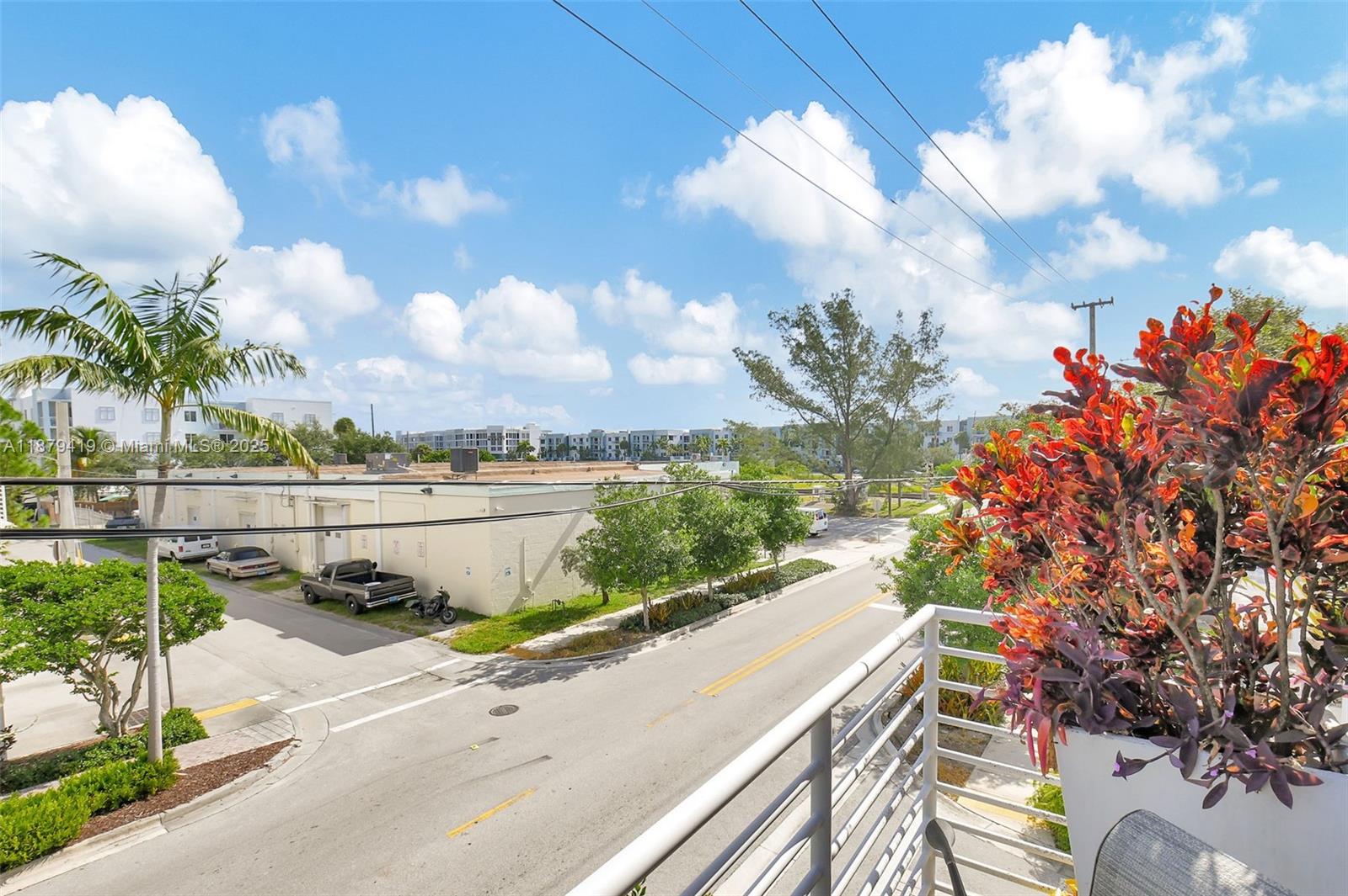 110 SE 2nd ST #203, Delray Beach FL 33444