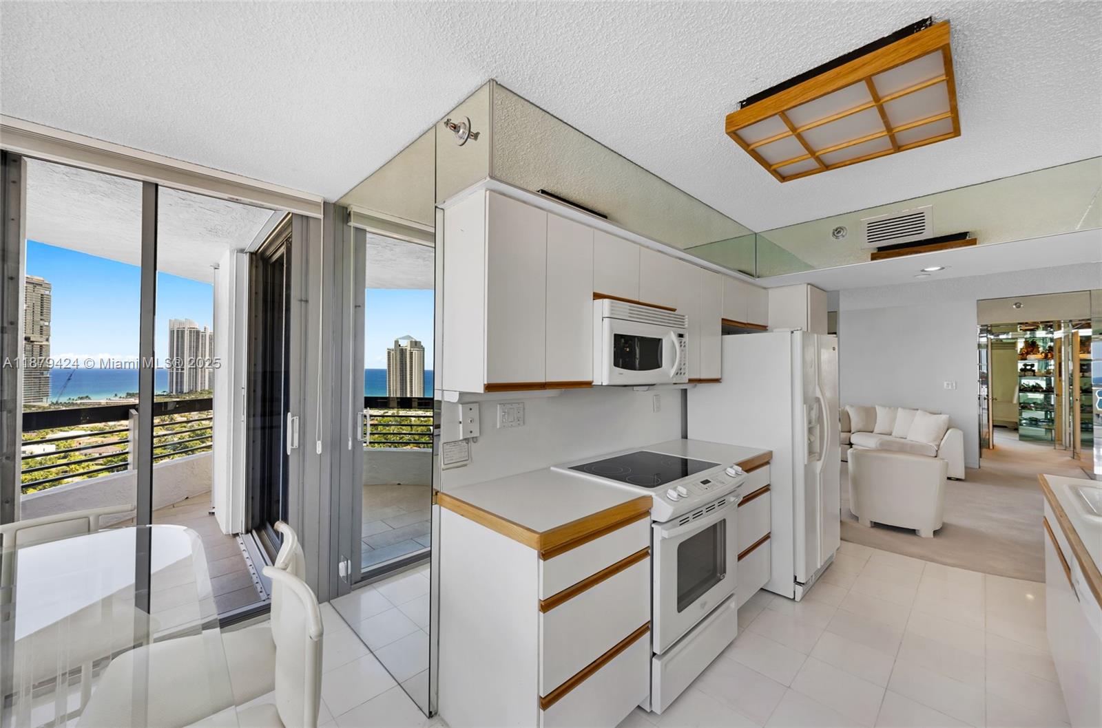 19195 NE 36th Ct #2706, Aventura FL 33180