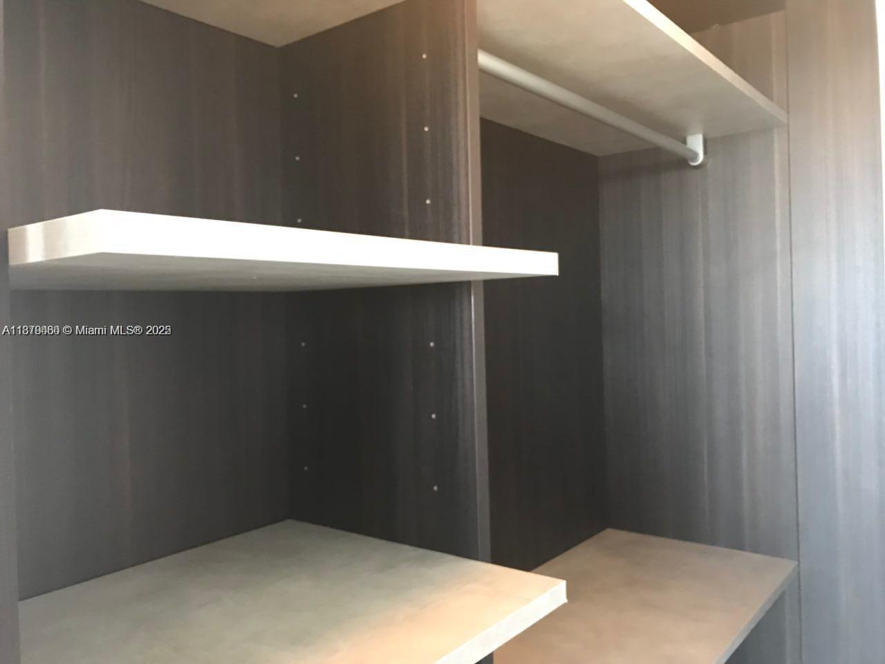 121 NE 34th St #2211, Miami FL 33137