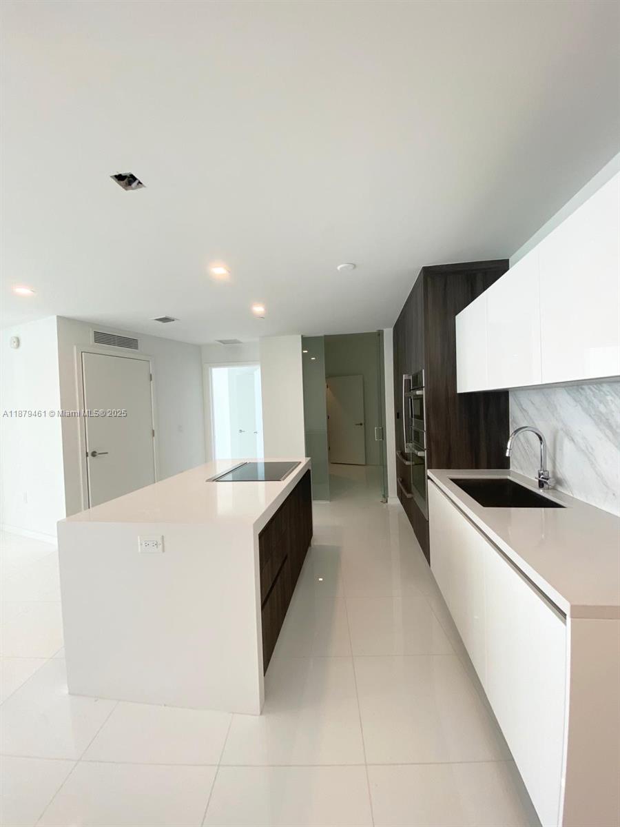 851 NE 1st Ave #3709, Miami FL 33132