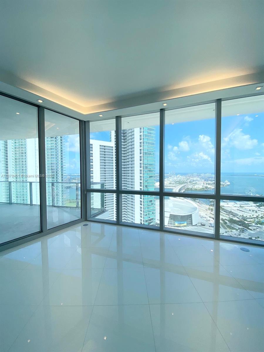 851 NE 1st Ave #3709, Miami FL 33132