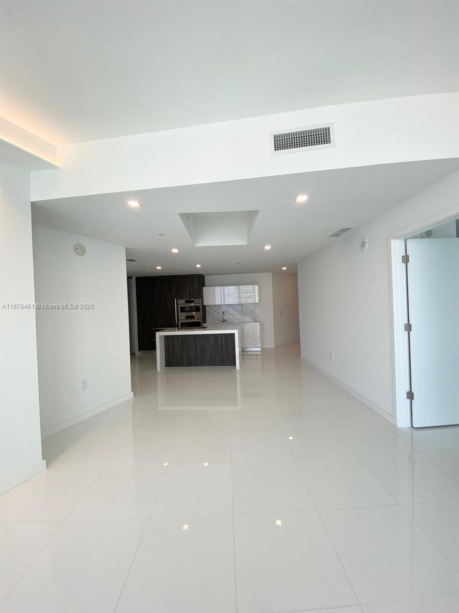 851 NE 1st Ave #3709, Miami FL 33132