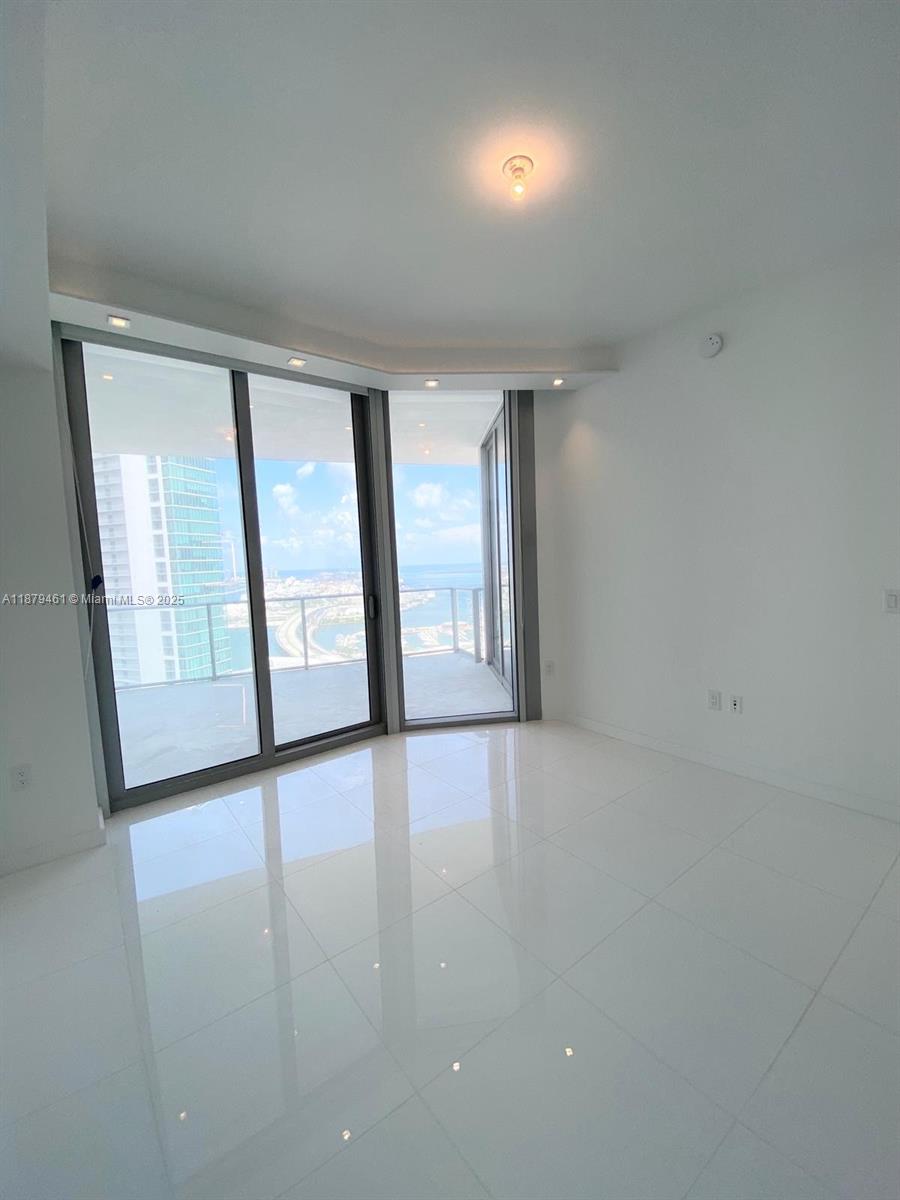 851 NE 1st Ave #3709, Miami FL 33132