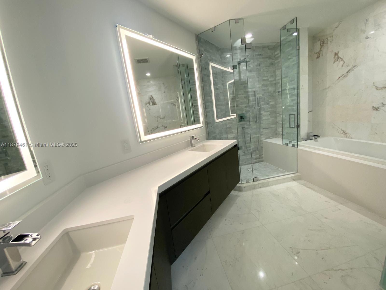 851 NE 1st Ave #3709, Miami FL 33132