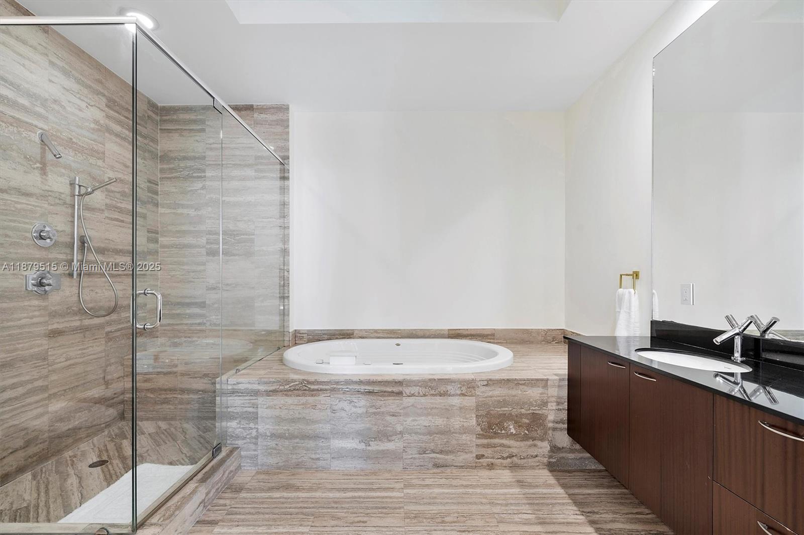 16001 Collins Ave #3507, Sunny Isles Beach FL 33160