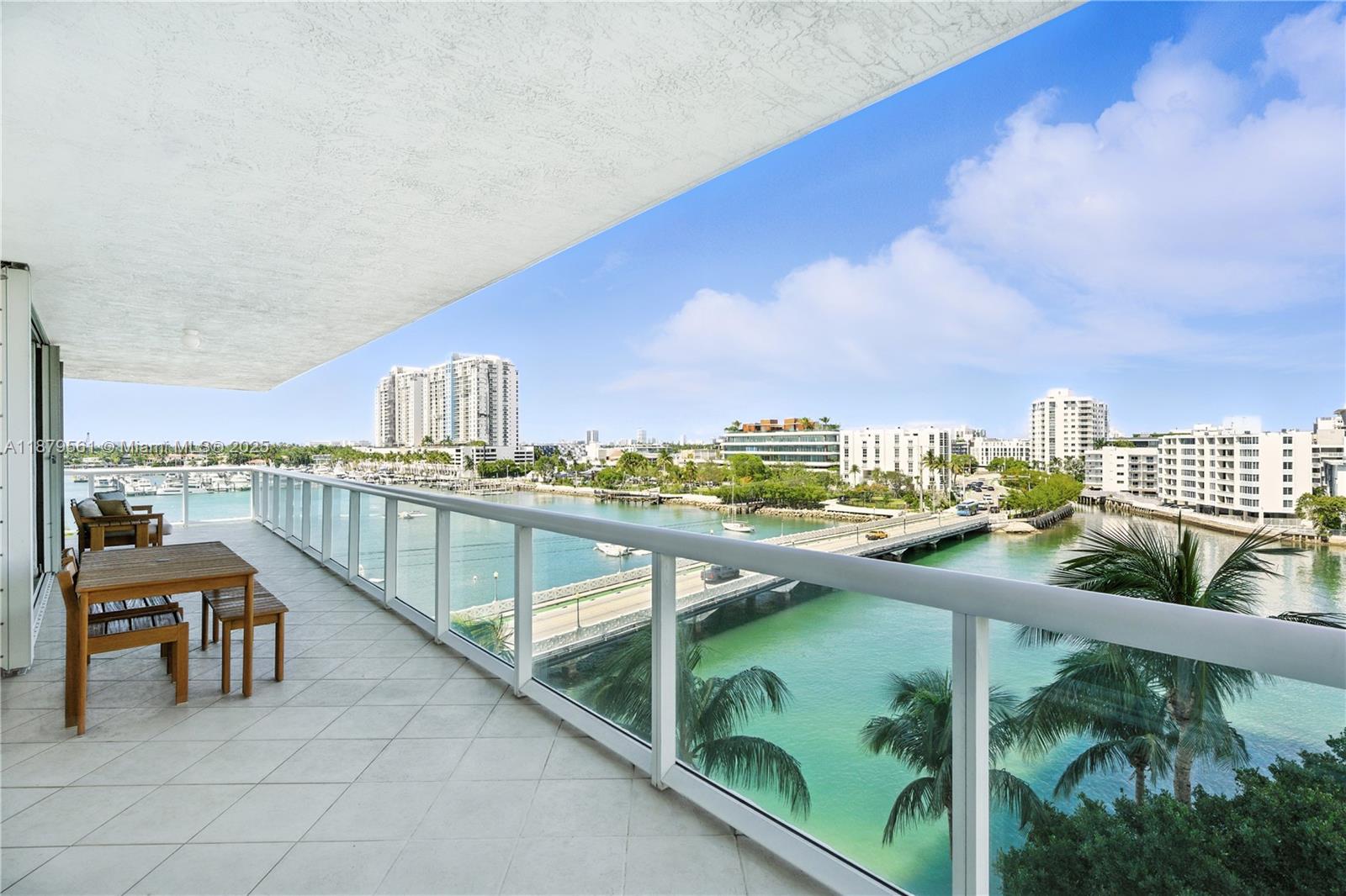 10 Venetian Way #604, Miami Beach FL 33139