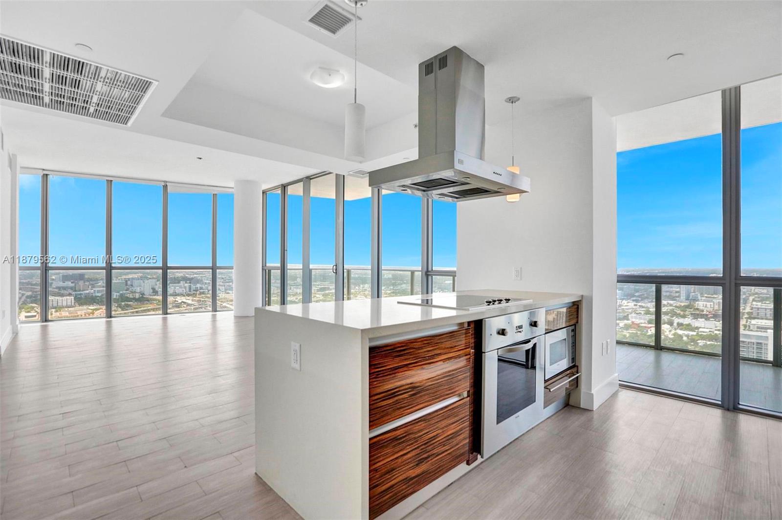 1100 Biscayne Blvd #5307, Miami FL 33132