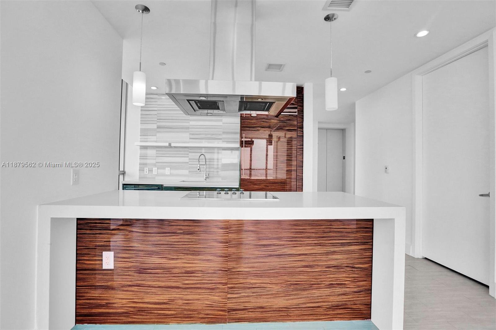 1100 Biscayne Blvd #5307, Miami FL 33132