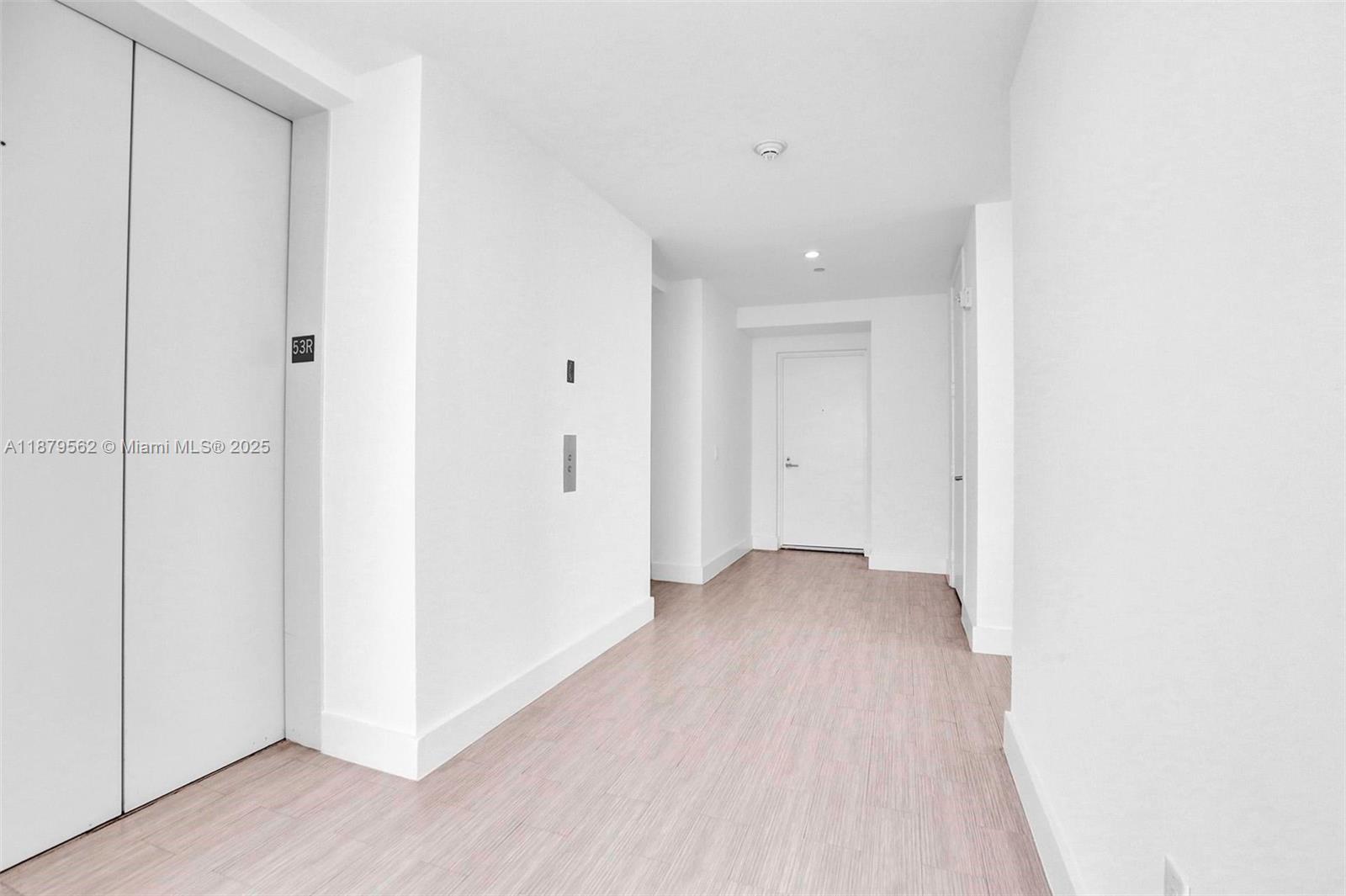 1100 Biscayne Blvd #5307, Miami FL 33132