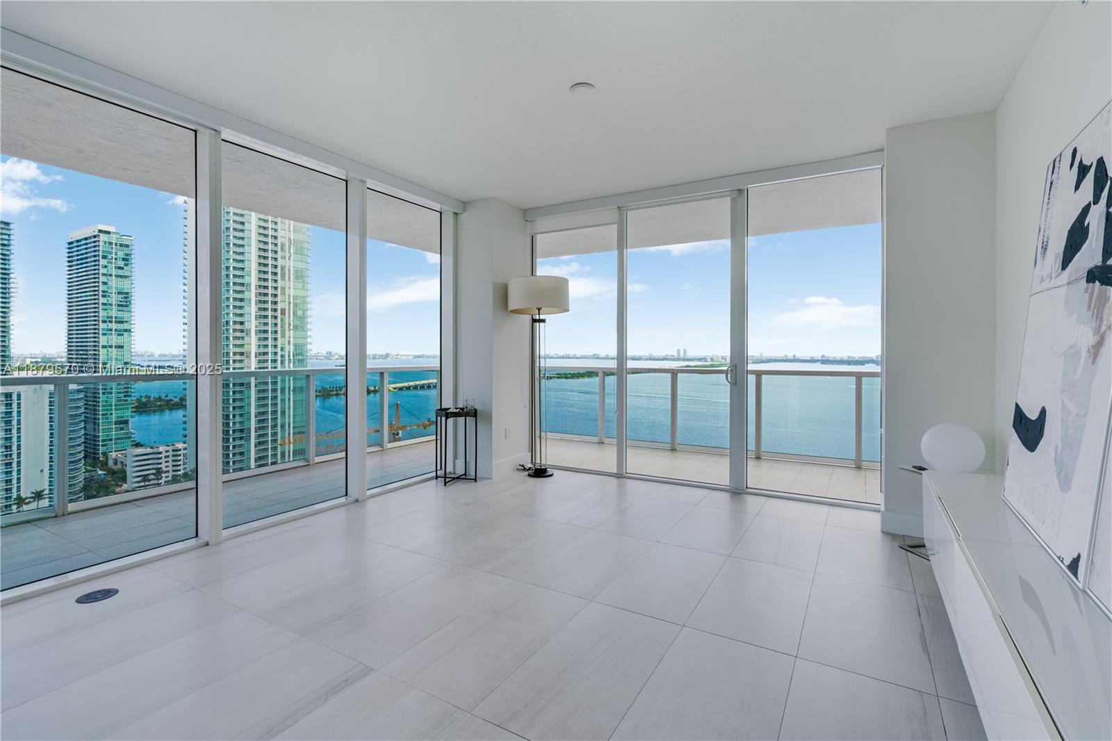 600 NE 27th St #2801, Miami FL 33137