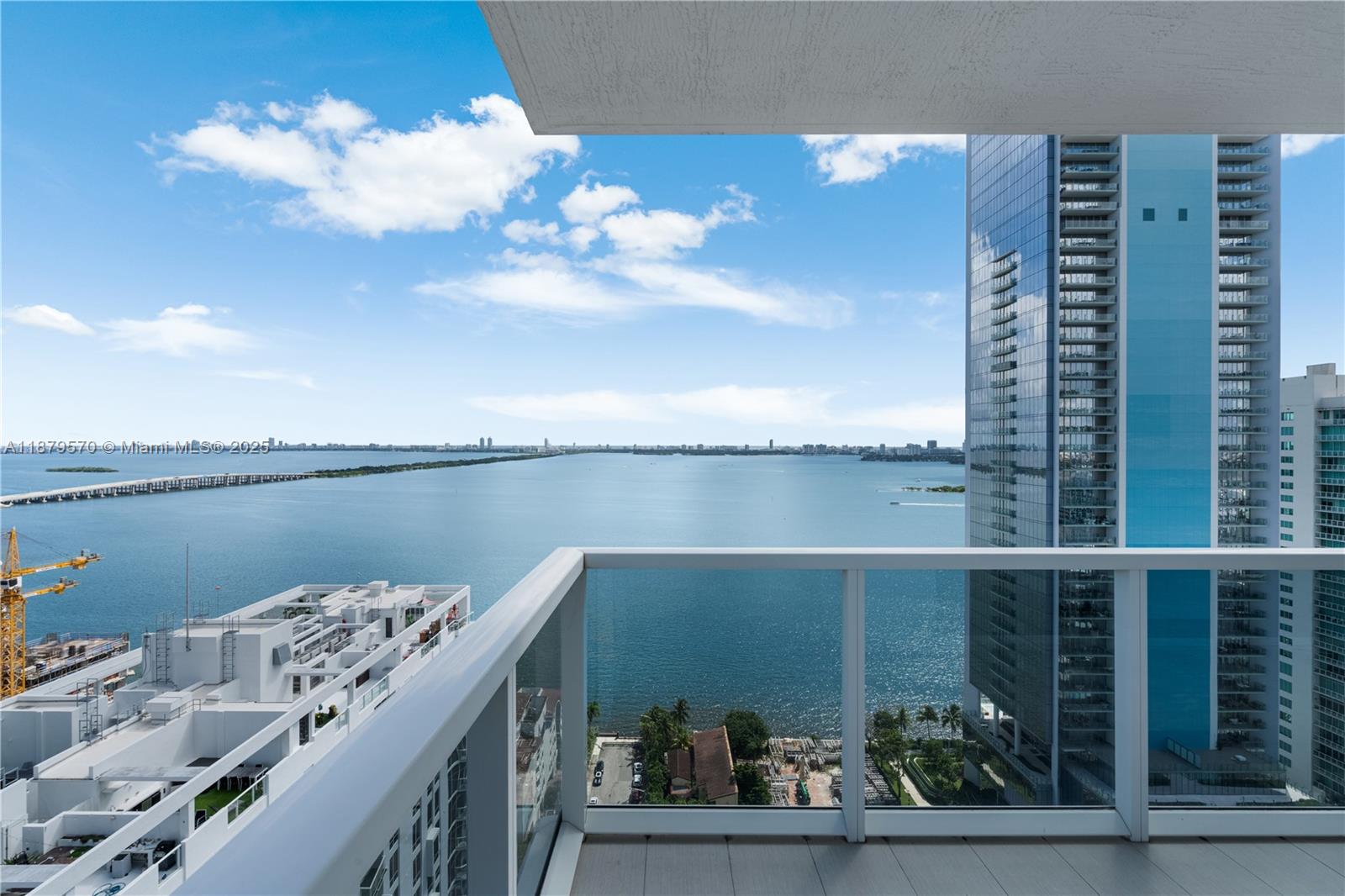 600 NE 27th St #2801, Miami FL 33137