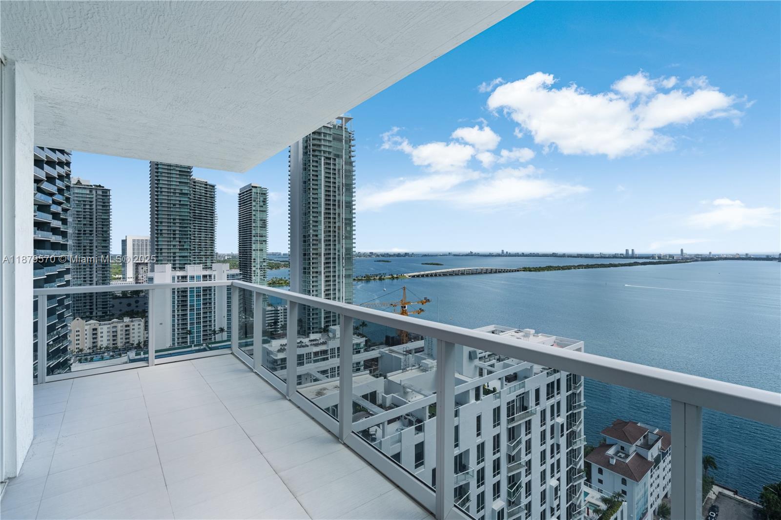 600 NE 27th St #2801, Miami FL 33137