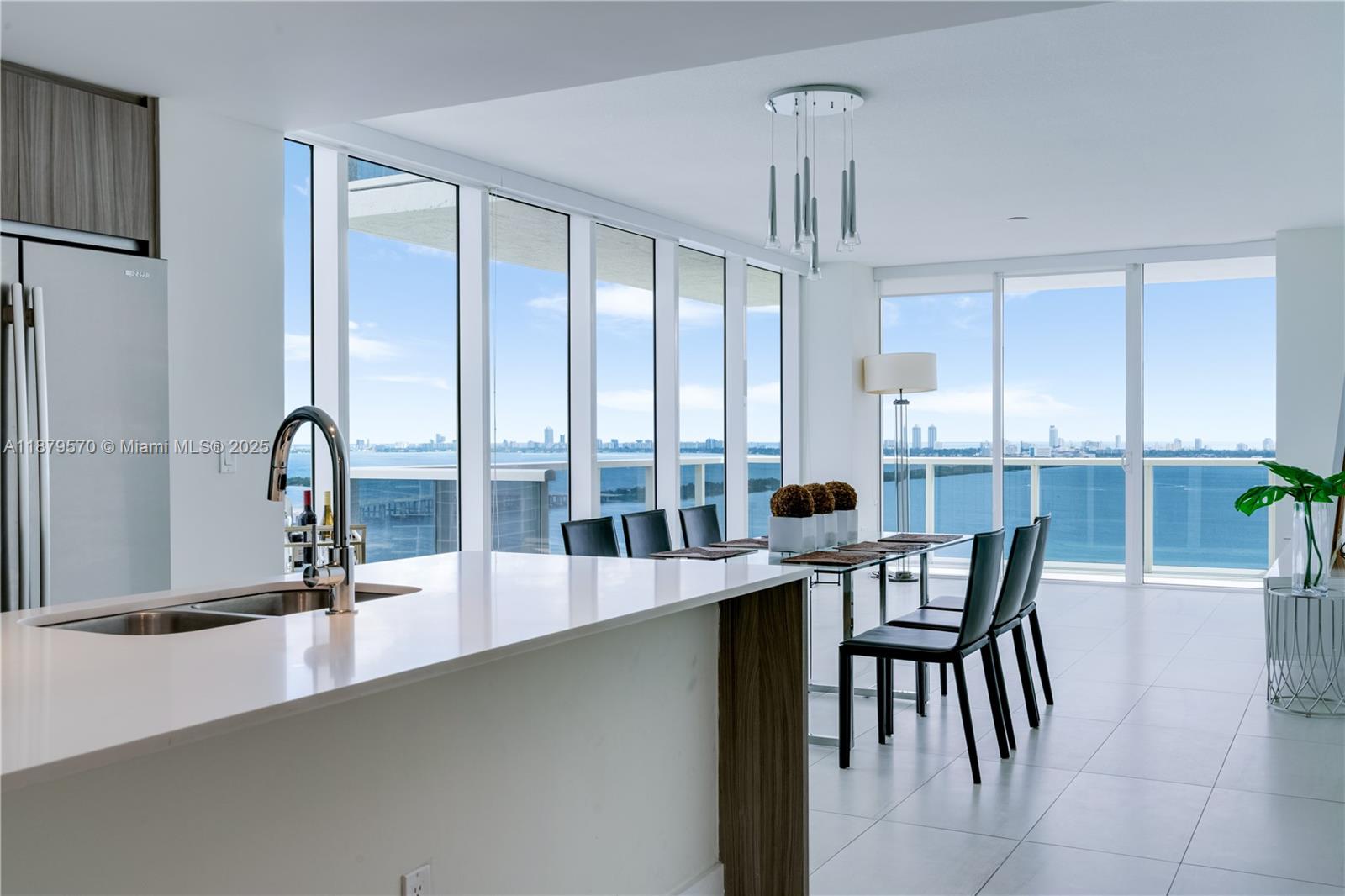 600 NE 27th St #2801, Miami FL 33137