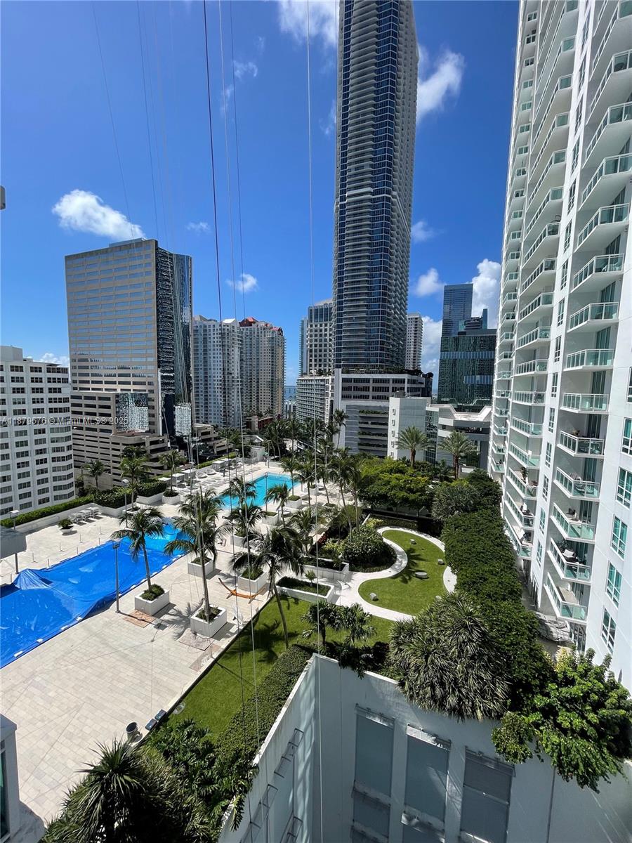 950 Brickell Bay Dr #1703, Miami FL 33131