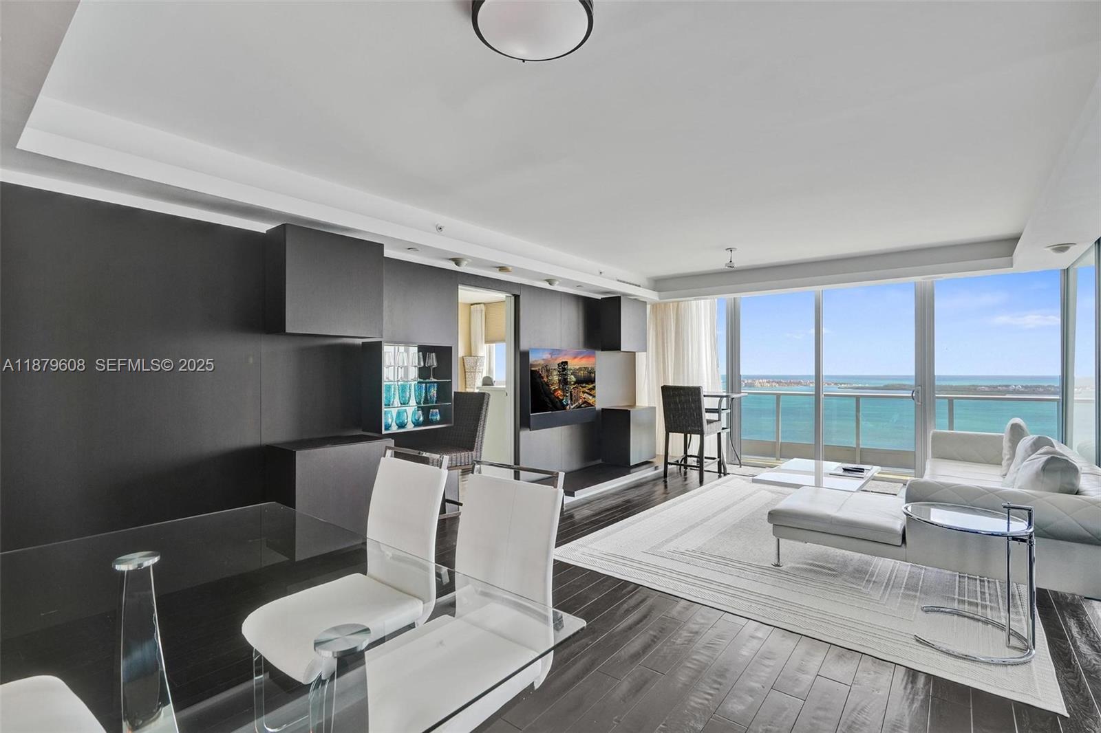 1331 Brickell Bay Dr #3903, Miami FL 33131