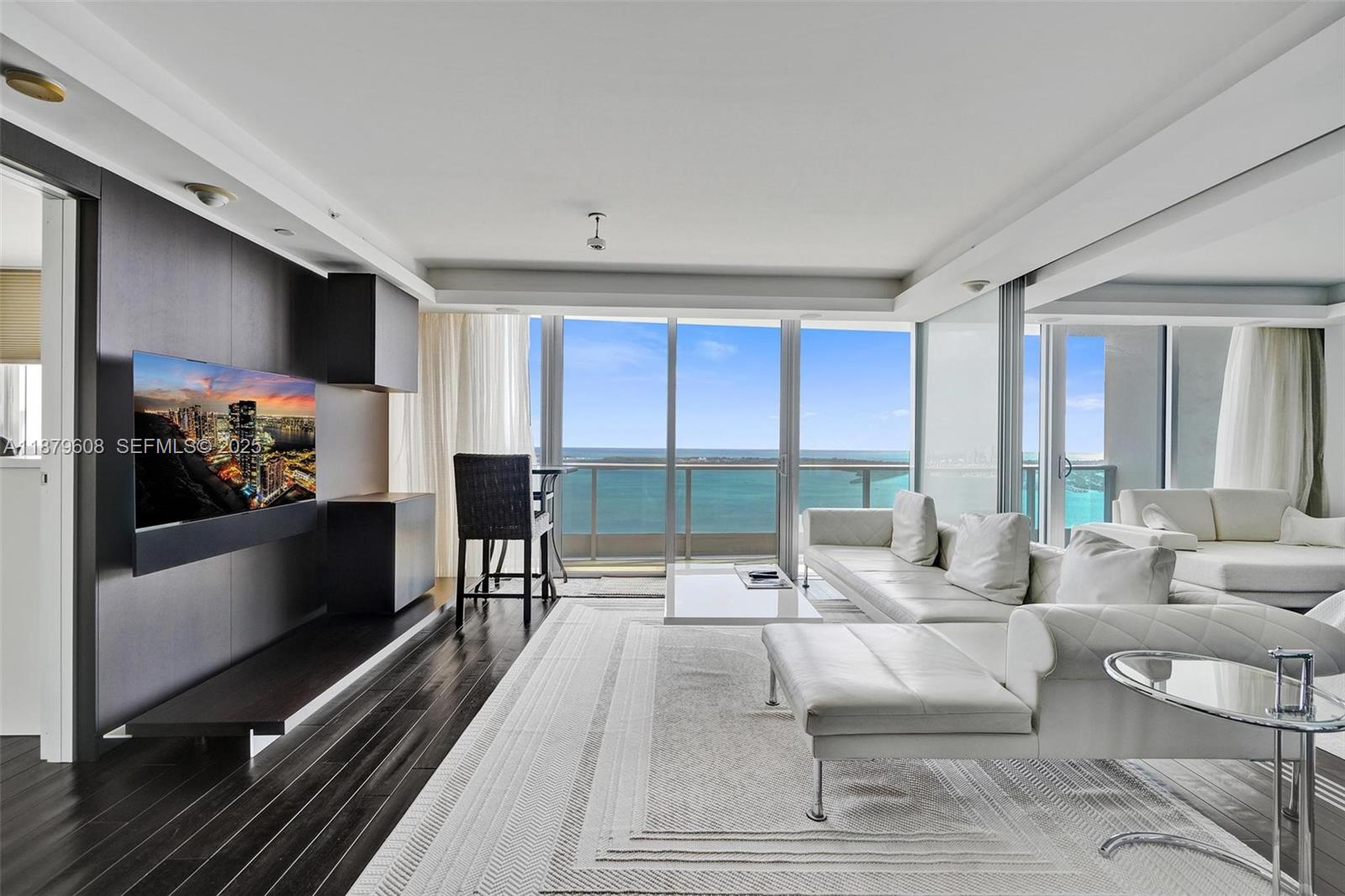 1331 Brickell Bay Dr #3903, Miami FL 33131