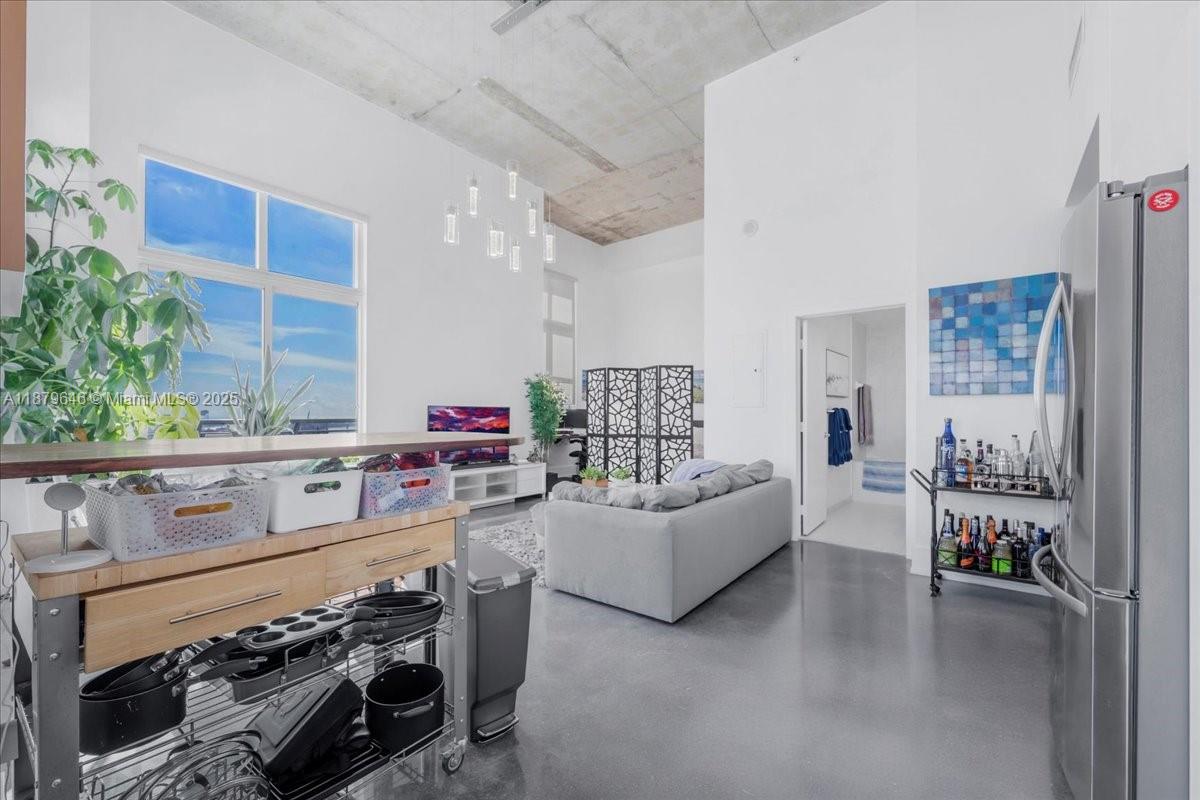 133 NE 2nd Ave #3601, Miami FL 33132