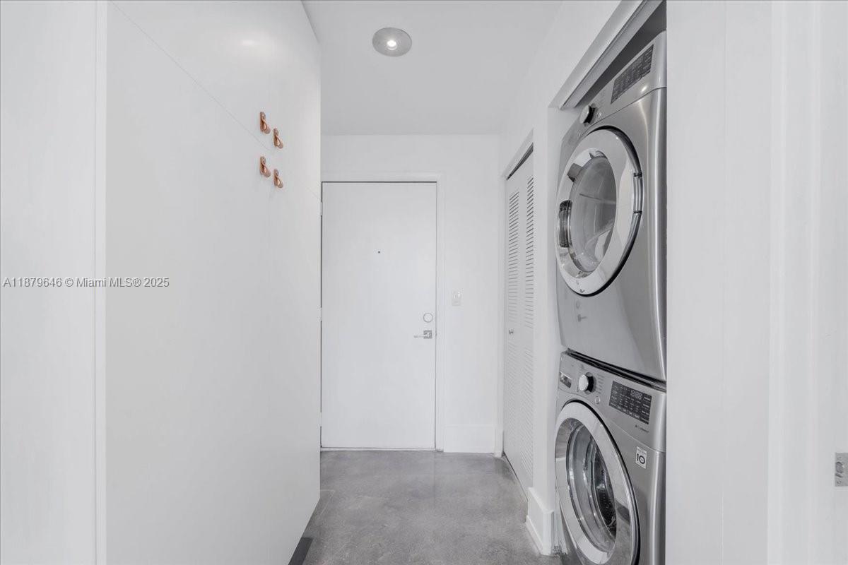 133 NE 2nd Ave #3601, Miami FL 33132