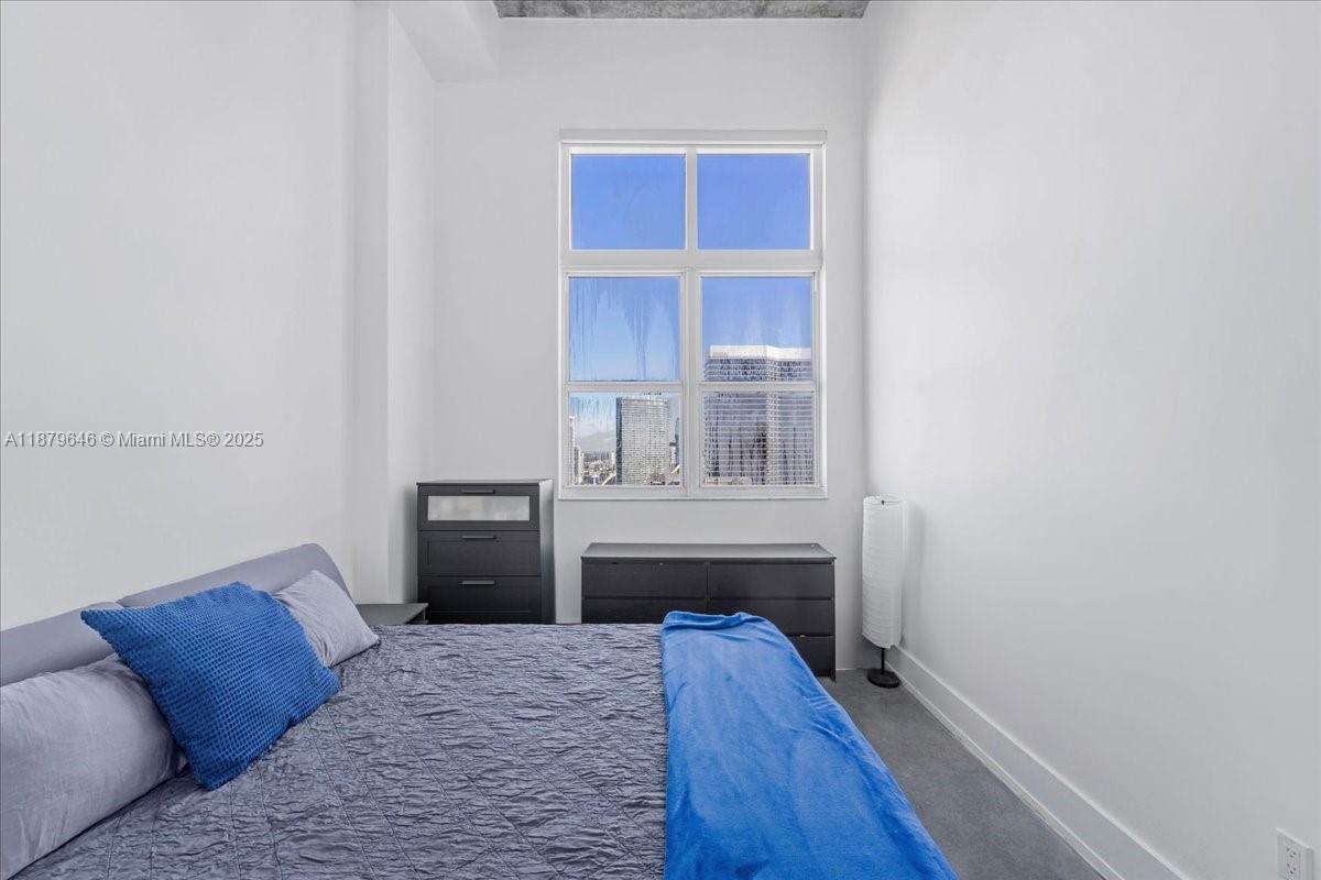 133 NE 2nd Ave #3601, Miami FL 33132