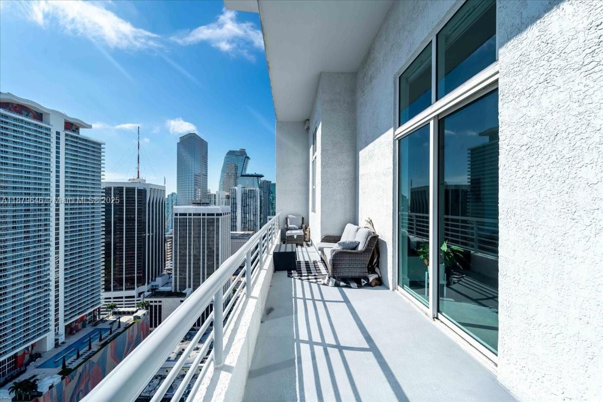 133 NE 2nd Ave #3601, Miami FL 33132